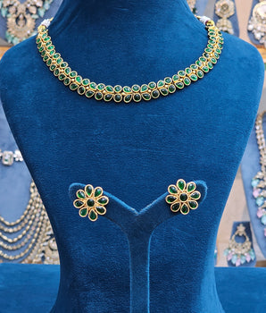 Antique Necklace Set