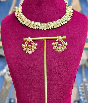 Antique Necklace Set