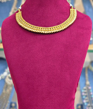 Antique Necklace Set