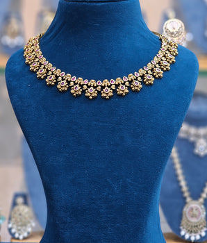 Antique Necklace Set