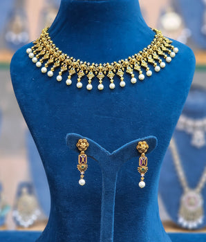 Antique Necklace Set