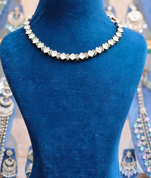 Moissantie Kundan Necklace Set
