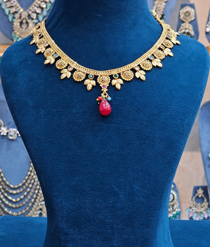 Antique Necklace Set